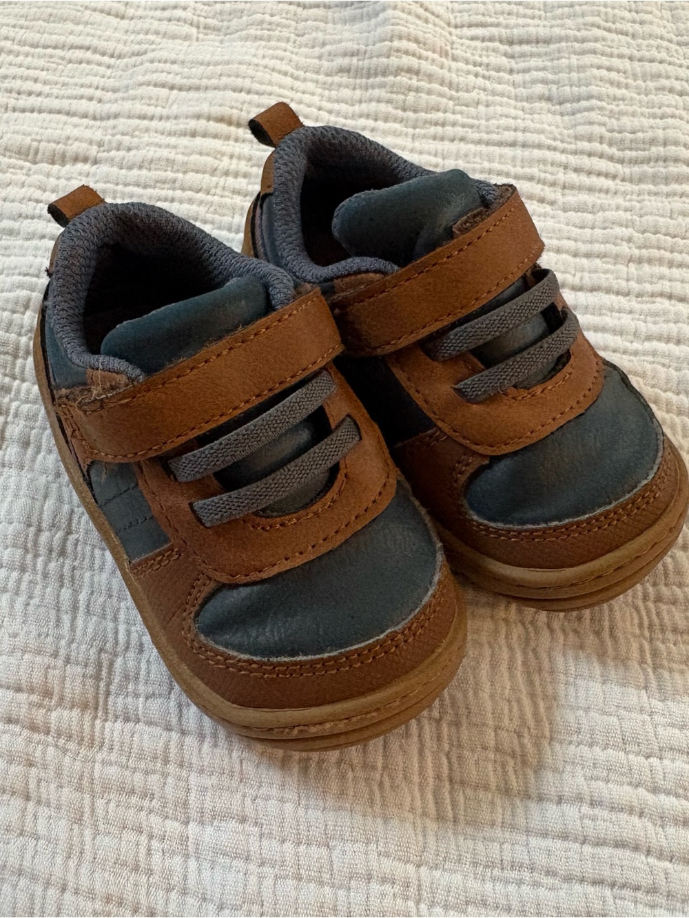 Stride Rite Brown and Navy Kids Sneakers